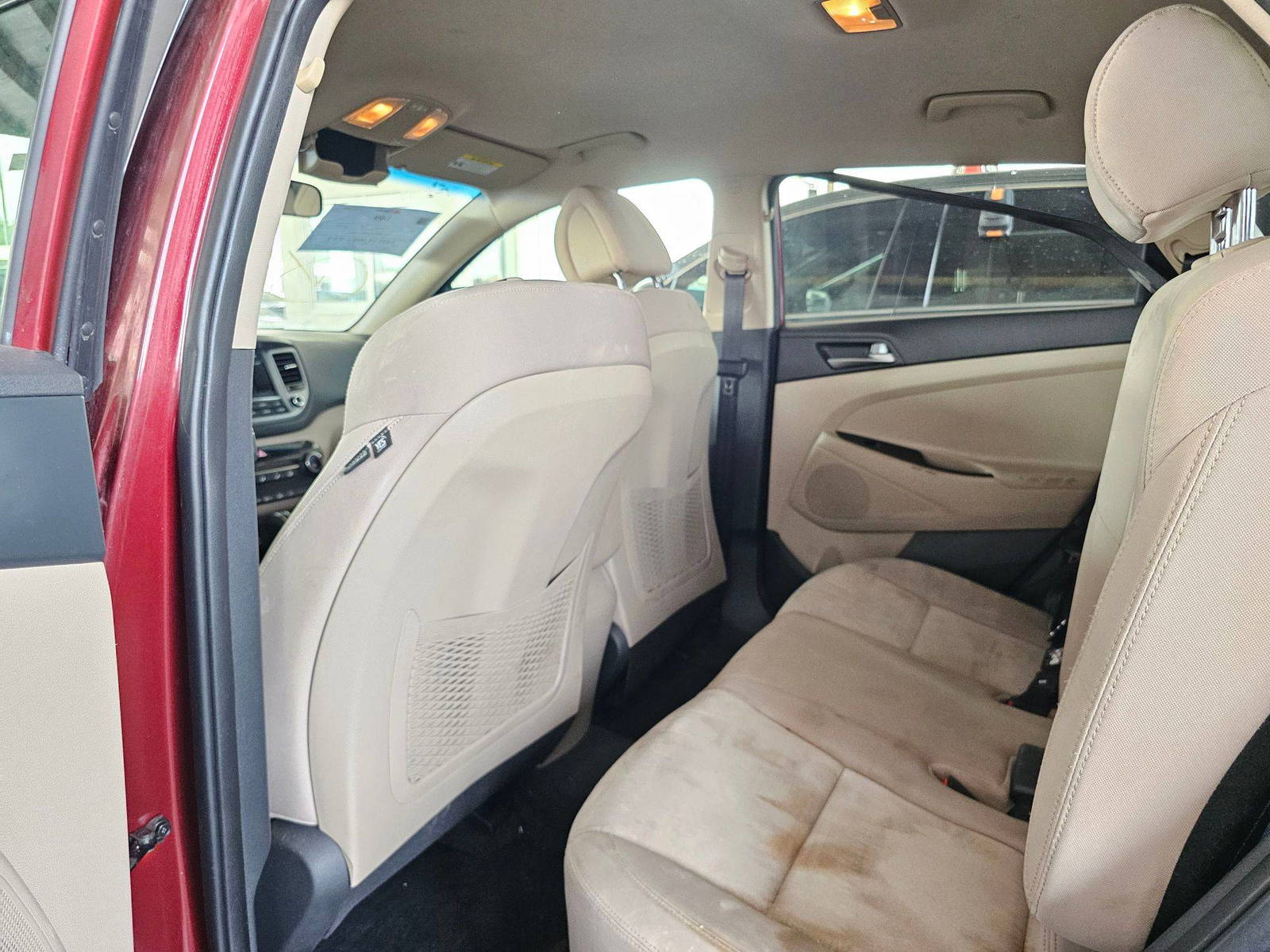 HYUNDAI TUCSON 2017 - Marhaba Auction Used Cars - Image 6