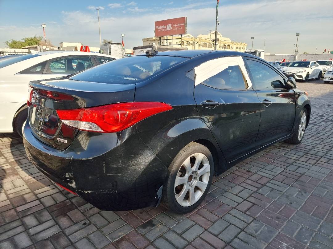 2013 HYUNDAI ELANTRA — 199633 Miles — Lot 125487 — Souq - Marhaba Auctions Used Cars - Image 5