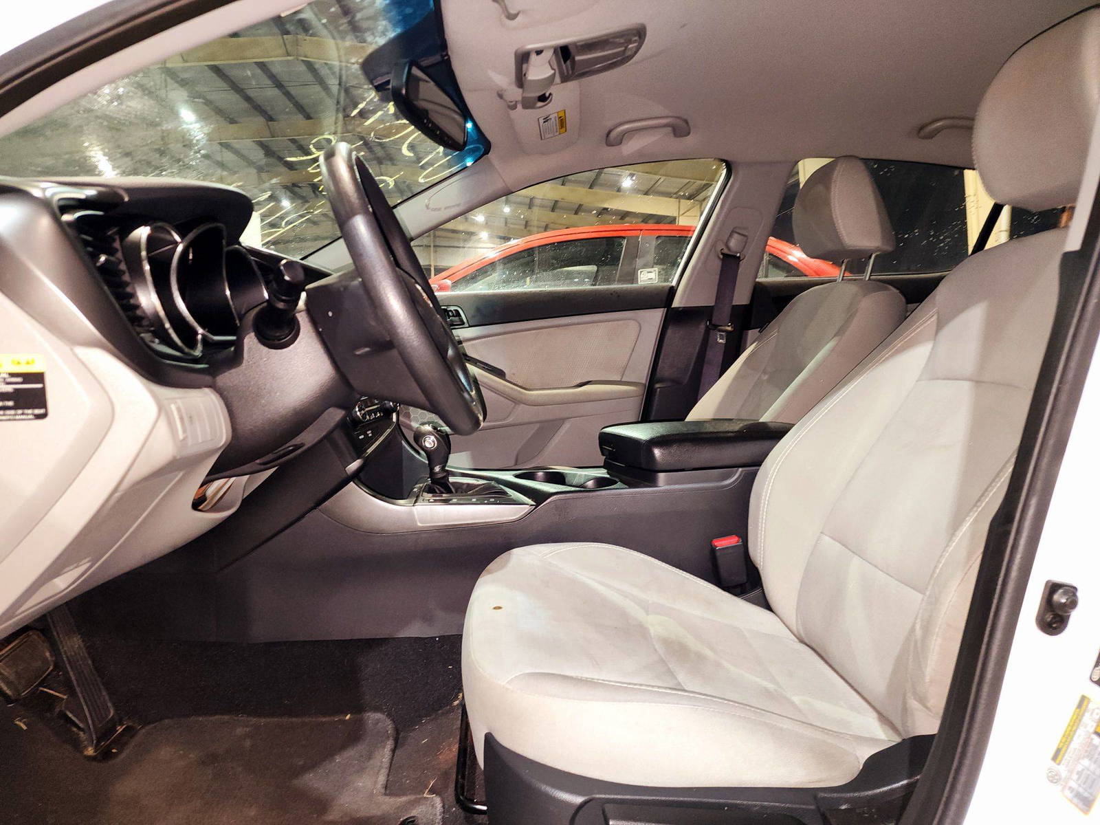 2012 KIA OPTIMA — 155652 Miles — Lot 85380954 — Souq - Marhaba Auctions Used Cars - Image 8