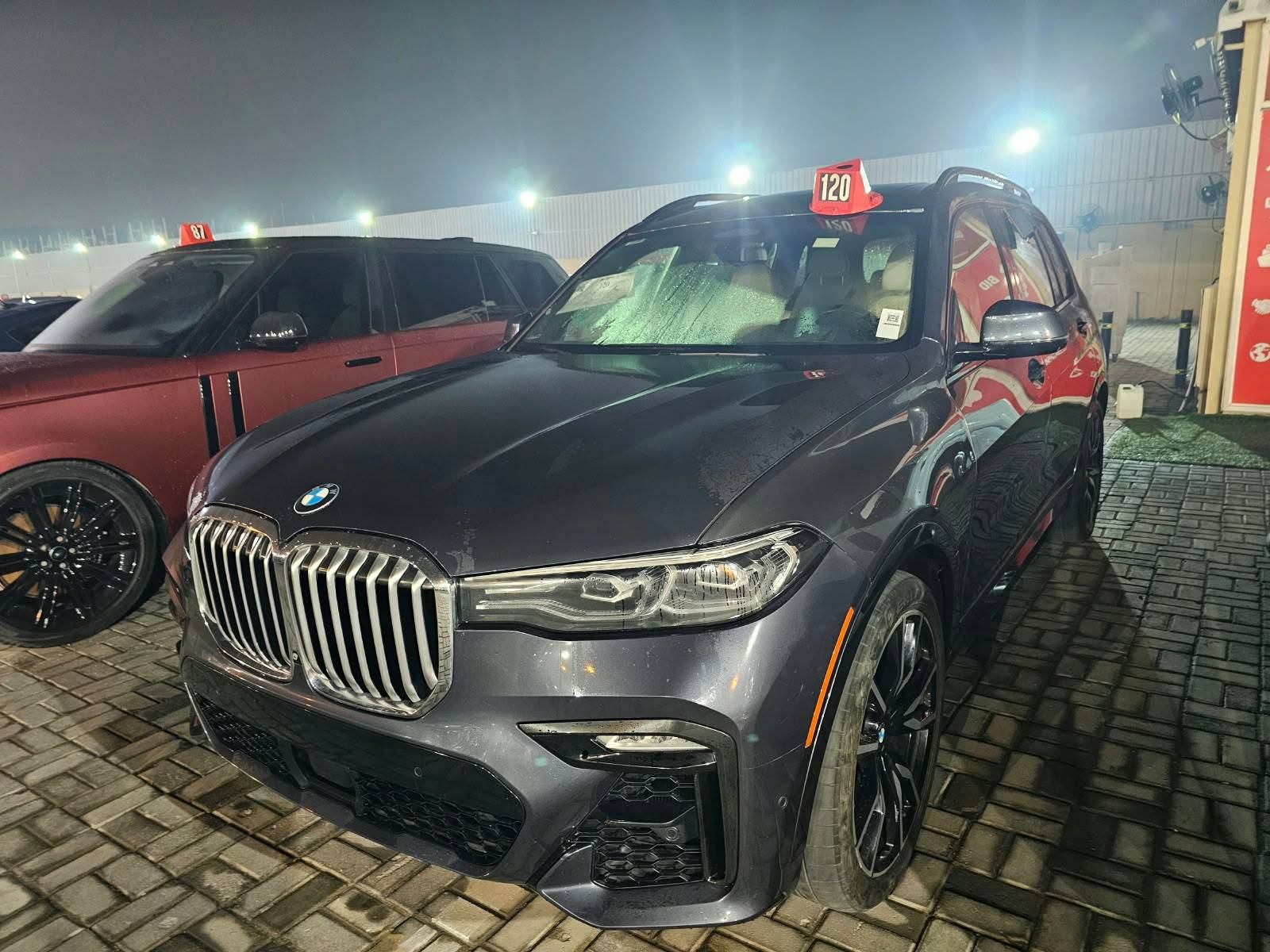 BMW X7 XDRIVE50I 2019 view 2