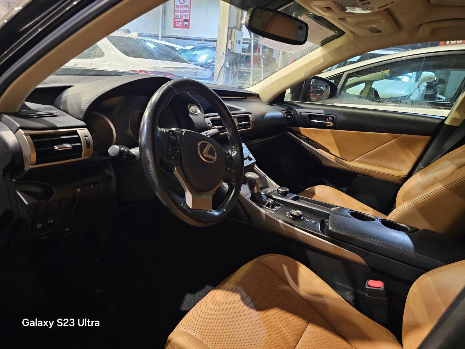 LEXUS IS 200T 2016 - Marhaba Auction Used Cars - Image 8