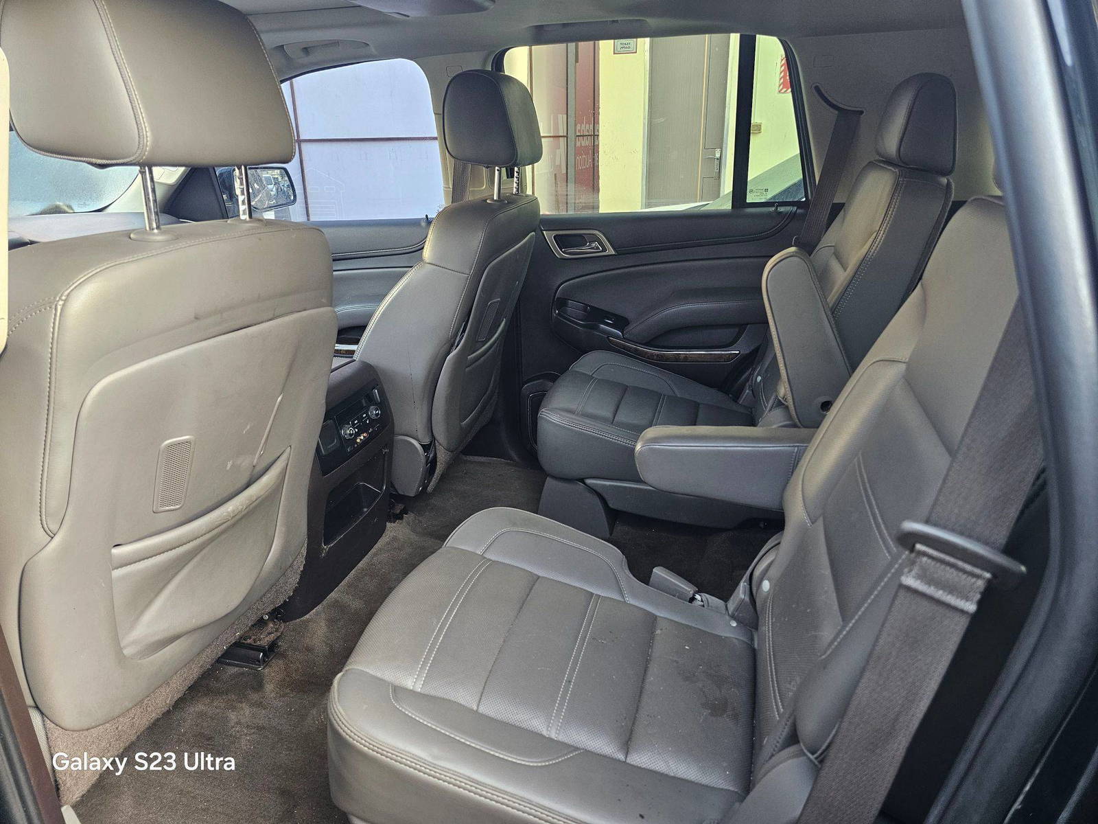 2015 GMC YUKON DENALI — 147882 Miles — Lot FR154201 — Main - Marhaba Auctions Used Cars - Image 9