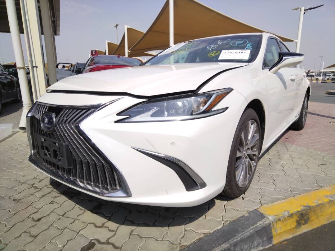 2021 LEXUS ES 300H — 27784 Miles — Lot 37629301 - Marhaba Auctions Used Cars - Image 11