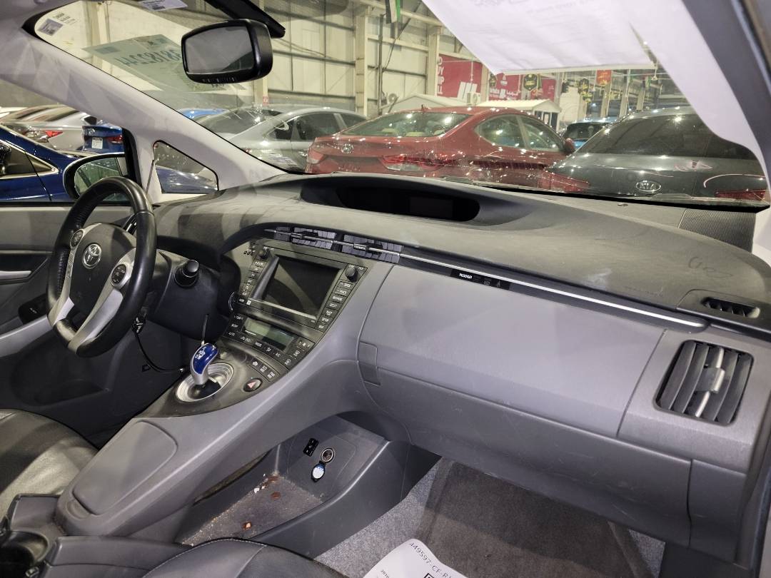 2010 TOYOTA PRIUS — 240949 Miles — Lot 38182244 - Marhaba Auctions Used Cars - Image 5