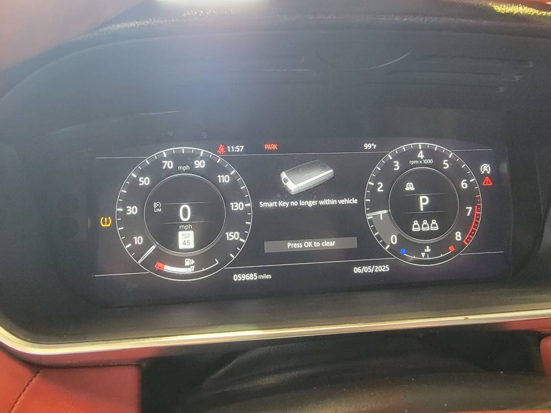 2019 LAND ROVER RANGE ROVER SPORT — 59685 Miles — Lot 68935824 — Main - Marhaba Auctions Used Cars - Image 10