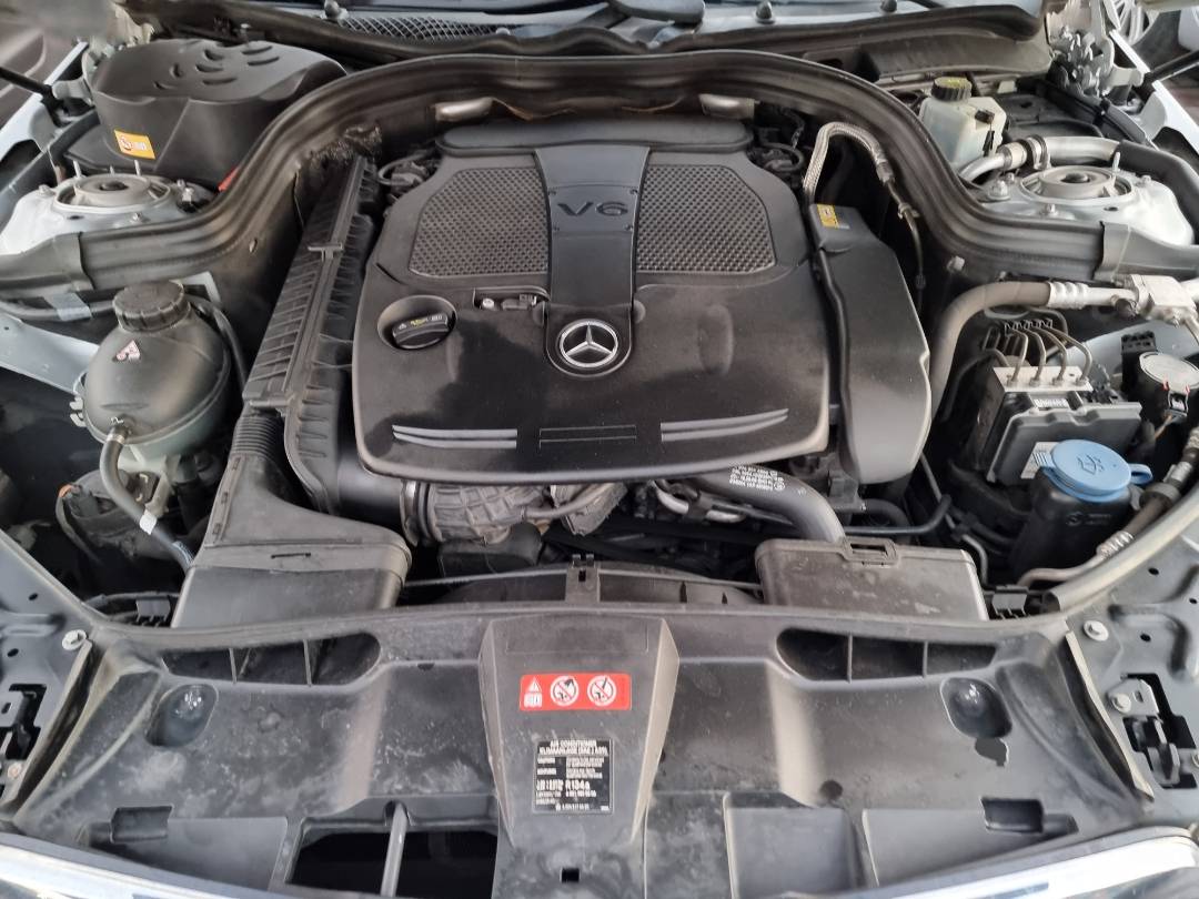 2013 MERCEDES BENZ E 350 — 260507 Miles — Lot 22028 — Ind. 12 - Marhaba Auctions Used Cars - Image 11