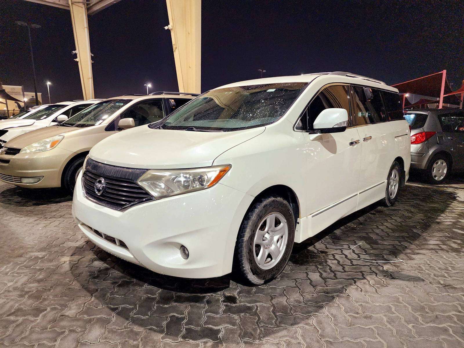 2012 NISSAN QUEST — 150171 Miles — Lot P5C9035343 — Souq - Marhaba Auctions Used Cars - Image 5