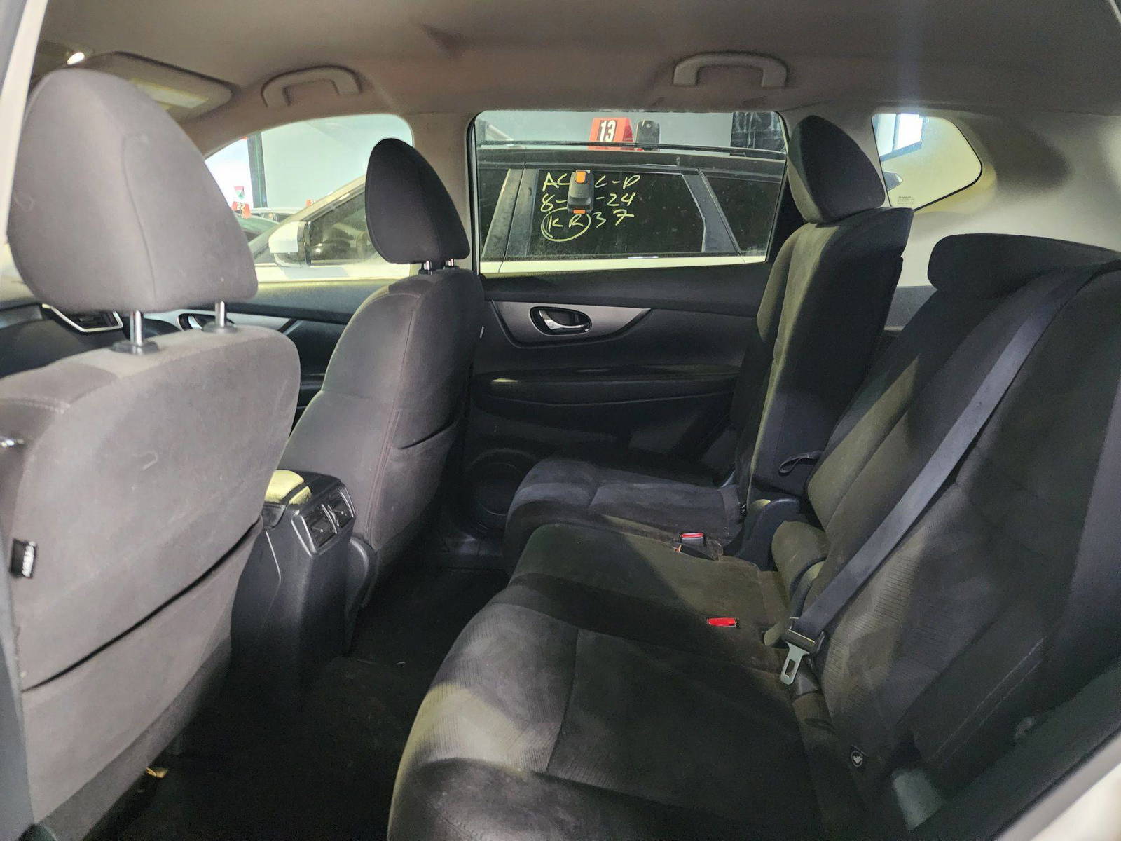 2016 NISSAN ROGUE — 184873 Miles — Lot 40556500 — Al Quoz - Marhaba Auctions Used Cars - Image 7