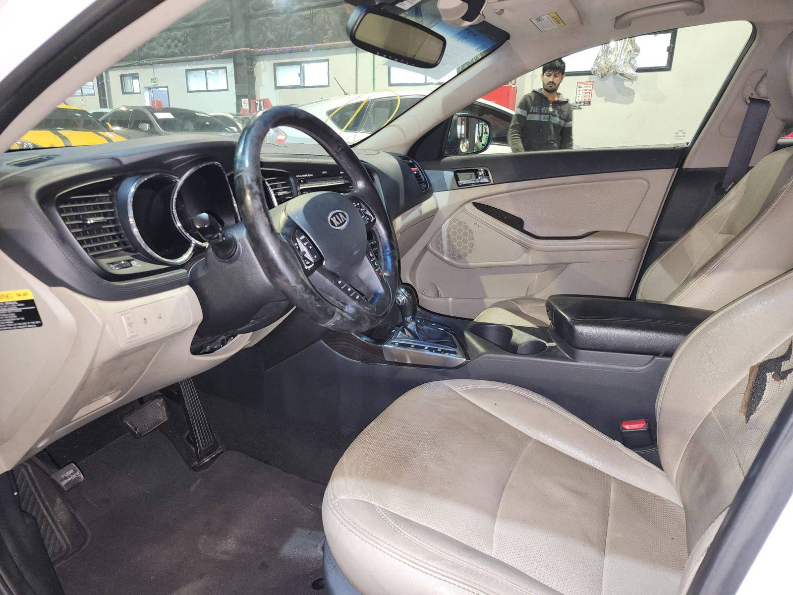 2012 KIA OPTIMA — 190722 Miles — Lot 81454835 — Al Quoz - Marhaba Auctions Used Cars - Image 8