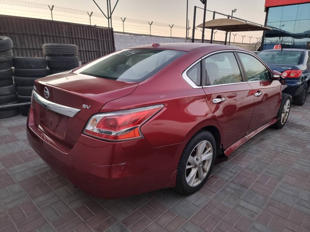 2013 NISSAN ALTIMA — 181562 Miles — Lot 215478 — Souq - Marhaba Auctions Used Cars - Image 5