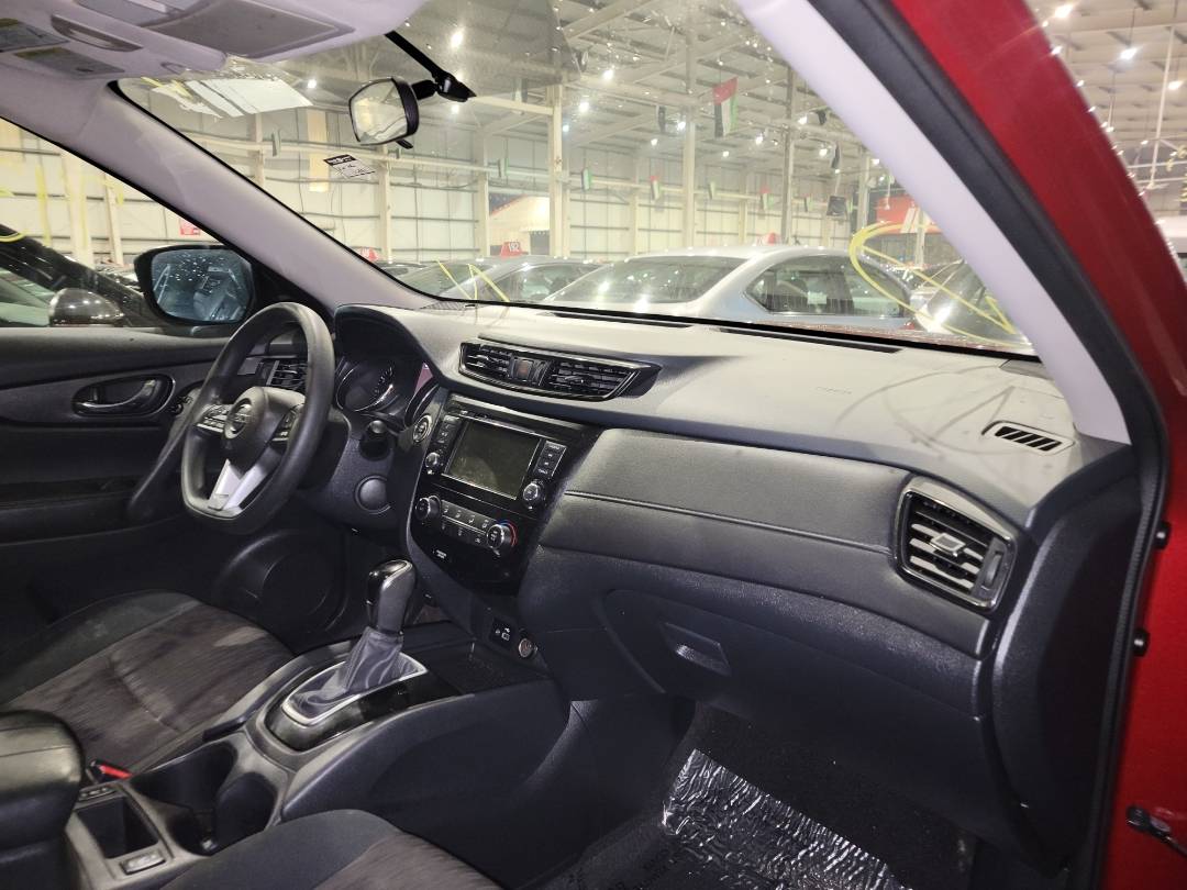 2018 NISSAN ROGUE — 144690 KM — Lot 74332953 - Marhaba Auctions Used Cars - Image 4