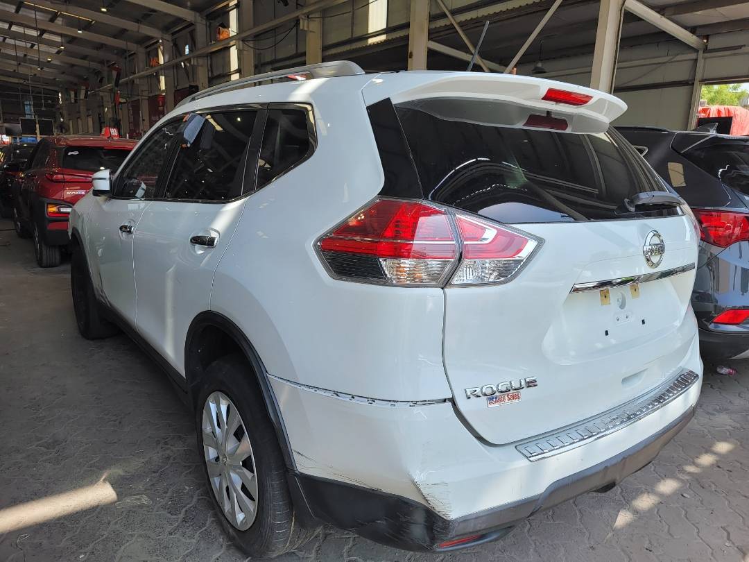 2016 NISSAN ROGUE — 169638 Miles — Lot P628207 — Main - Marhaba Auctions Used Cars - Image 3