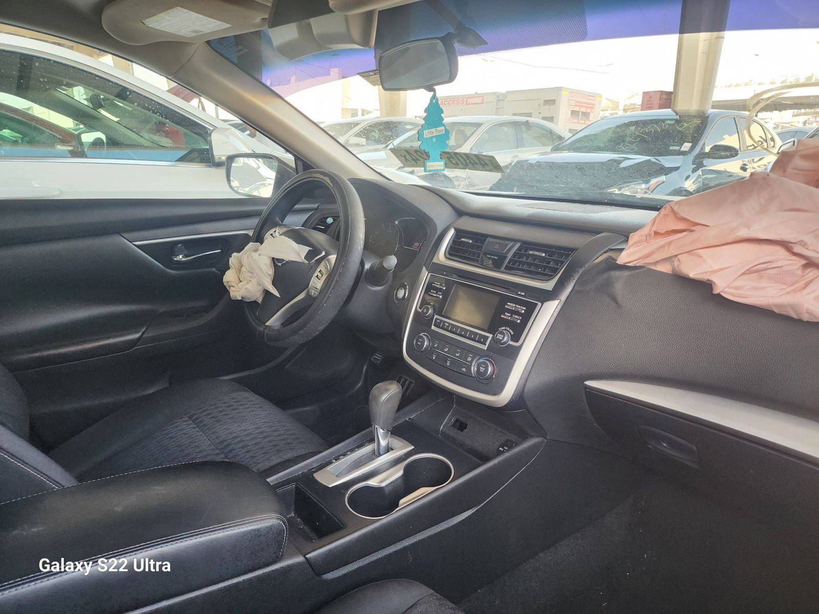 2016 NISSAN ALTIMA — 143784 Miles — Lot 44051924 — Souq - Marhaba Auctions Used Cars - Image 5