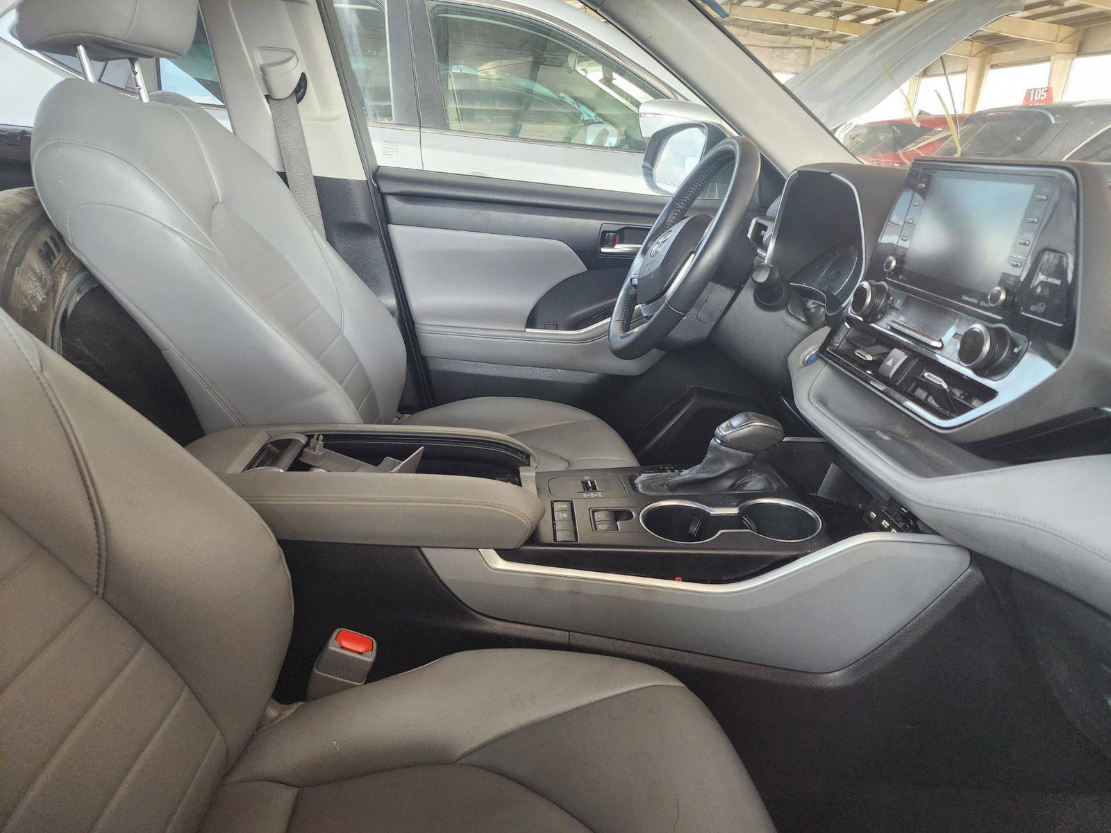 2021 TOYOTA HIGHLANDER — 52080 Miles — Lot 60544783 - Marhaba Auctions Used Cars - Image 9