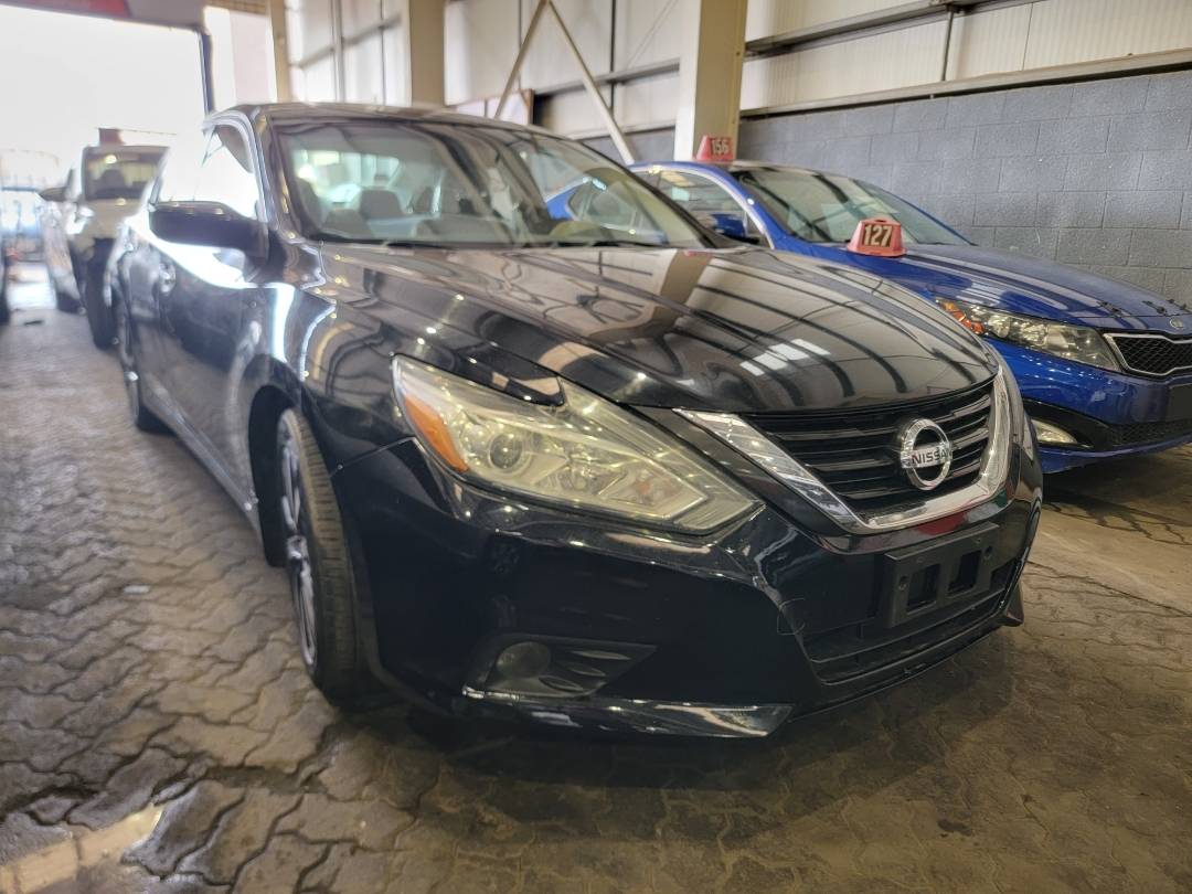 2017 NISSAN ALTIMA — 236223 Miles — Lot HC201538 — Main - Marhaba Auctions Used Cars - Image 5