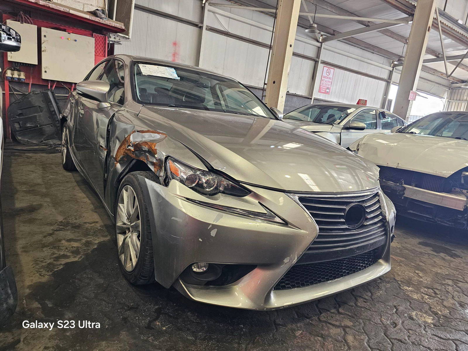 LEXUS IS 300 2016 - Marhaba Auction Used Cars - Image 4