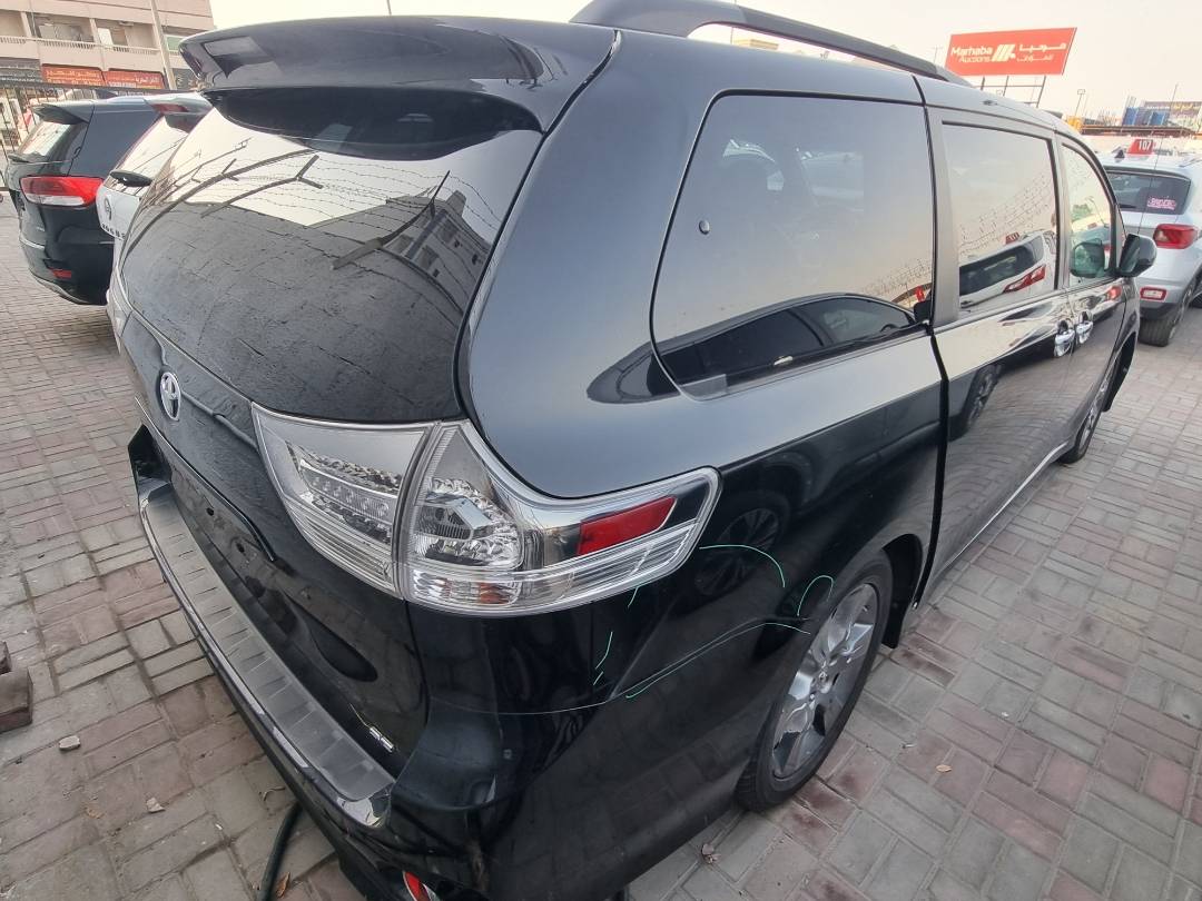 2013 TOYOTA SIENNA — 197022 Miles — Lot S282663 — Ind. 12 - Marhaba Auctions Used Cars - Image 5