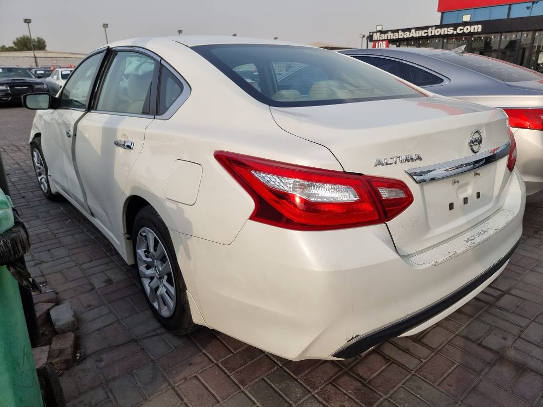2016 NISSAN ALTIMA — 133311 Miles — Lot 214578 — Ind. 12 - Marhaba Auctions Used Cars - Image 4