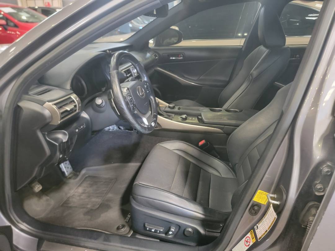 2016 LEXUS IS 200T — 160627 Miles — Lot 5007850 — Main - Marhaba Auctions Used Cars - Image 8