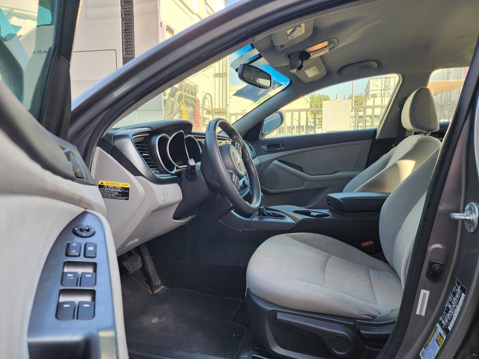 2015 KIA OPTIMA — 146506 Miles — Lot 438925 — Al Quoz - Marhaba Auctions Used Cars - Image 9