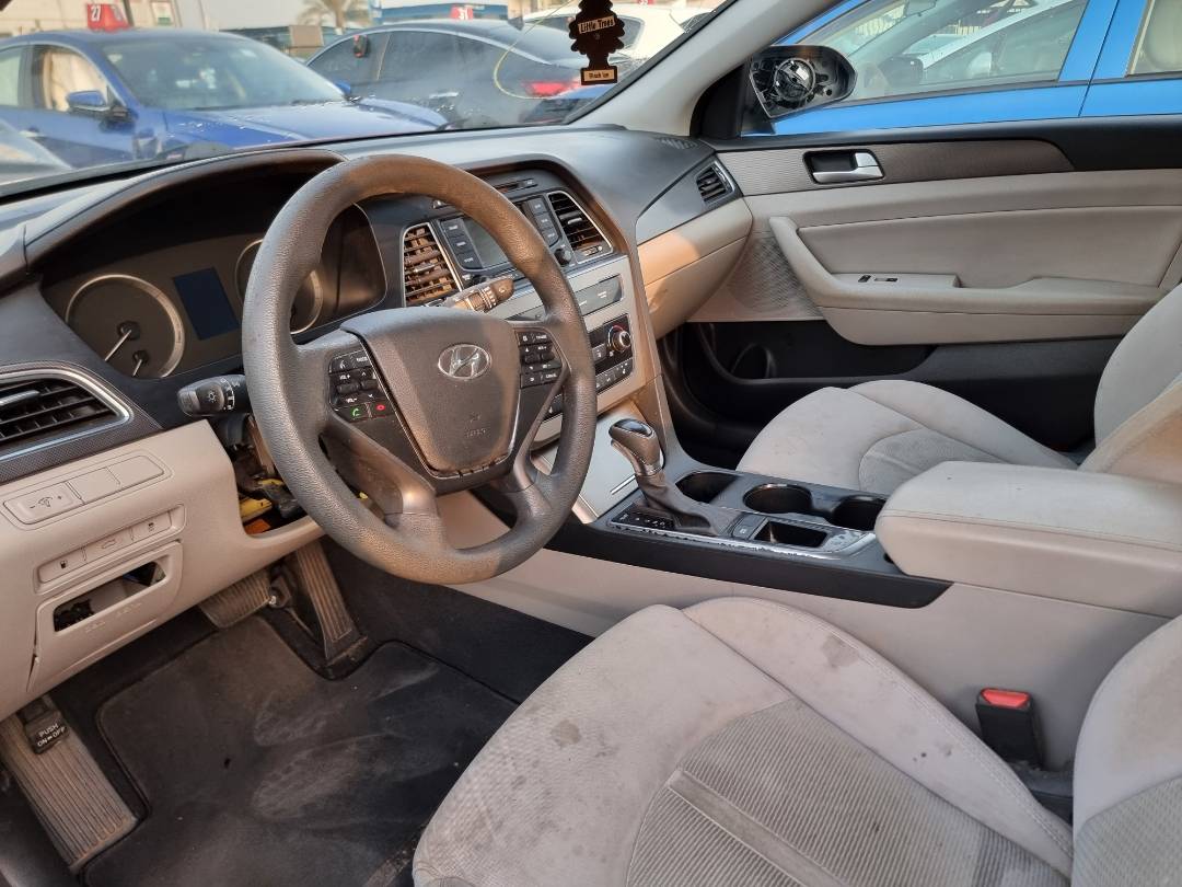 2015 HYUNDAI SONATA — 105685 Miles — Lot 125698 — Ind. 12 - Marhaba Auctions Used Cars - Image 6