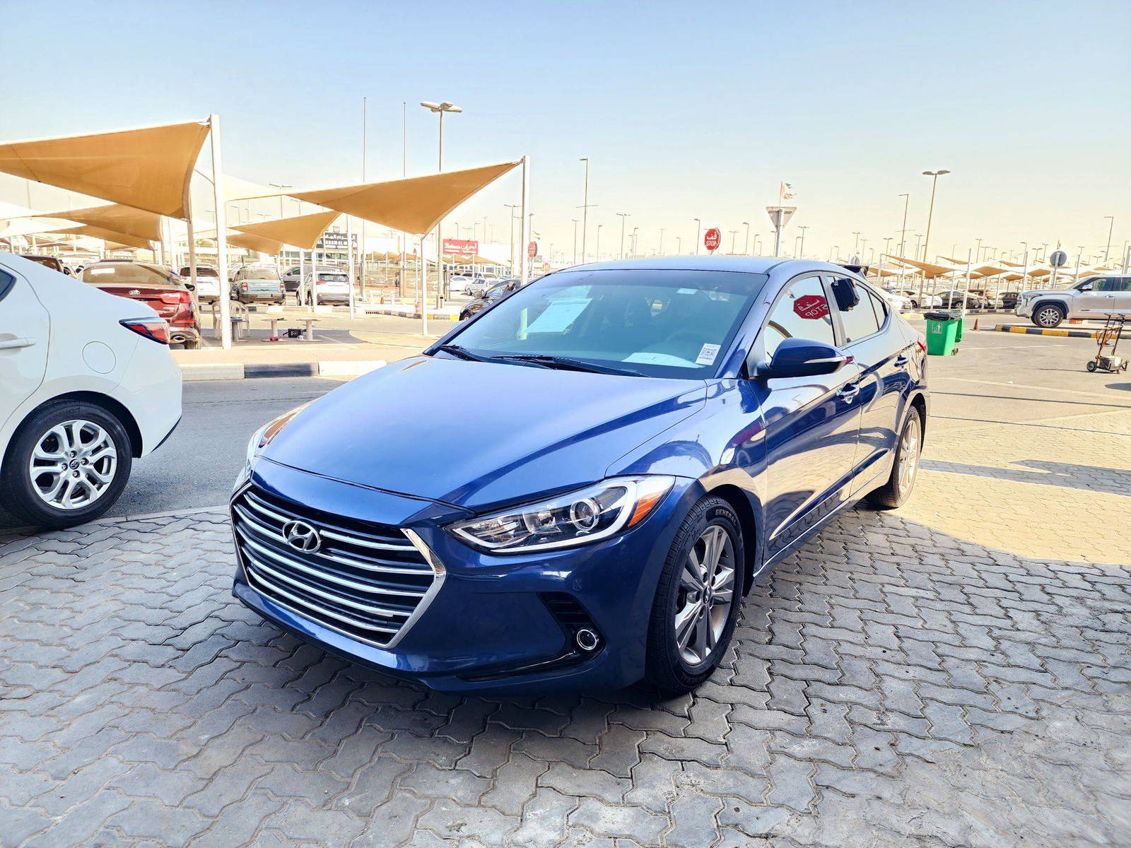 2017 HYUNDAI ELANTRA — 230180 KM — Lot HU254391 — Souq - Marhaba Auctions Used Cars - Image 4