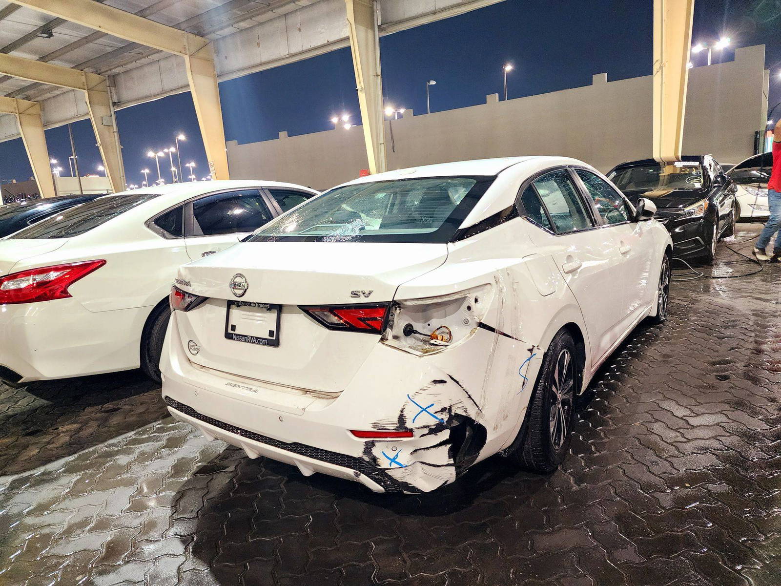 2022 NISSAN SENTRA — 58724 Miles — Lot 40945963 — Souq - Marhaba Auctions Used Cars - Image 3