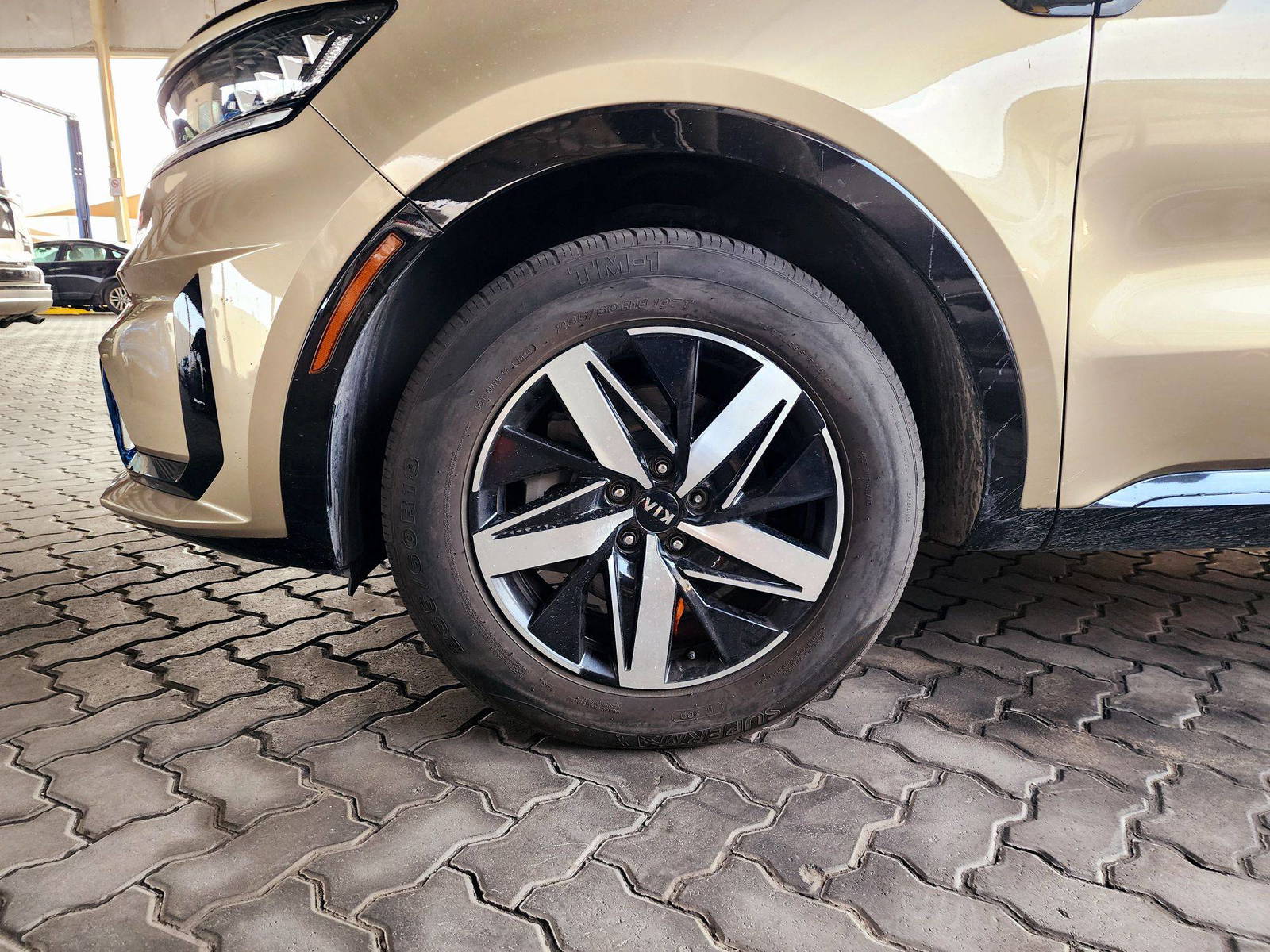 2021 KIA SORENTO — 124280 Miles — Lot 40384985 — Souq - Marhaba Auctions Used Cars - Image 11