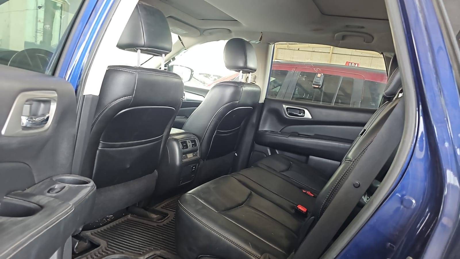 2017 NISSAN PATHFINDER — 219843 Miles — Lot 3HC665304 — Souq - Marhaba Auctions Used Cars - Image 5
