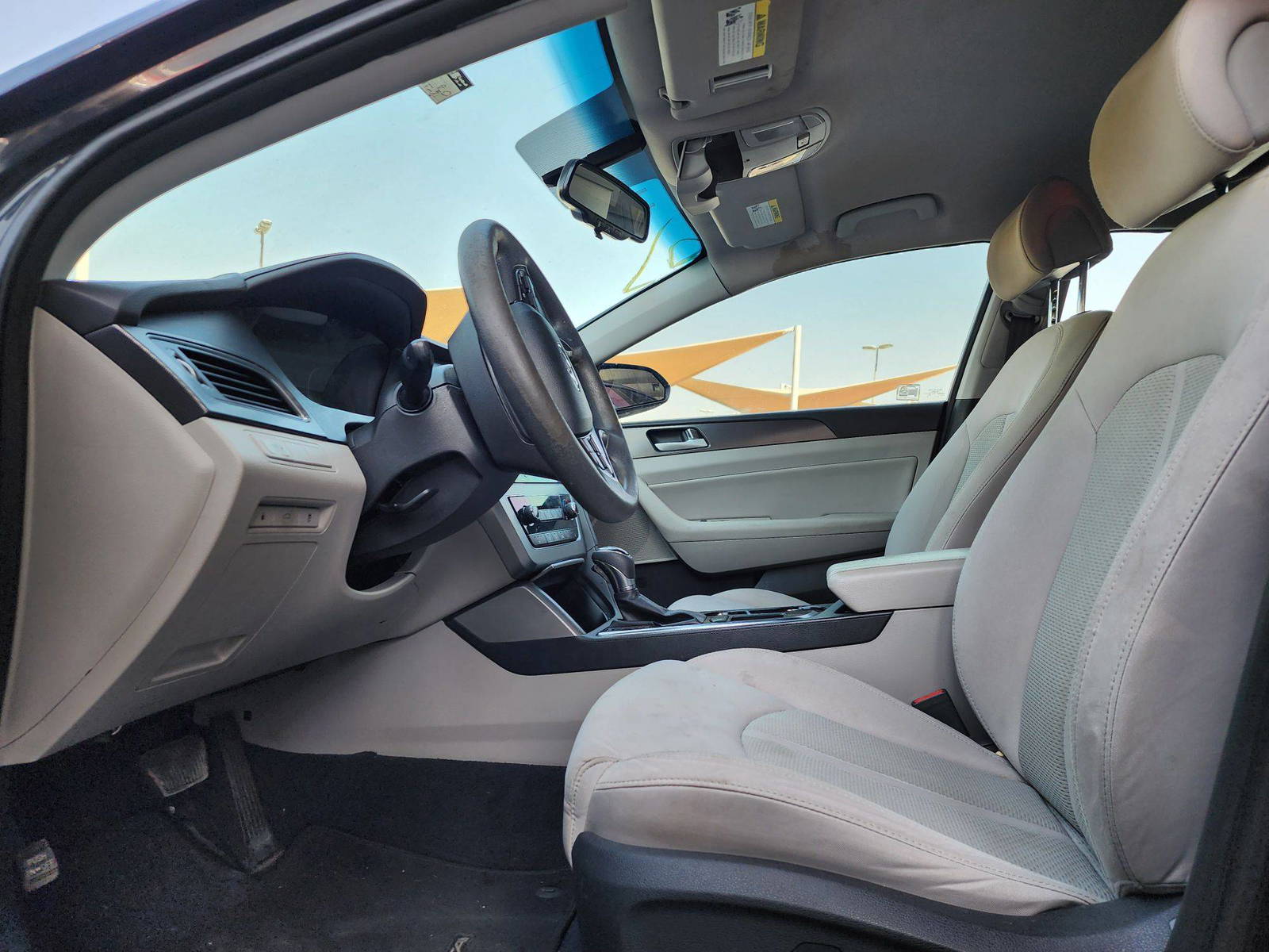 2015 HYUNDAI SONATA — 177180 Miles — Lot 57252494 — Souq - Marhaba Auctions Used Cars - Image 8
