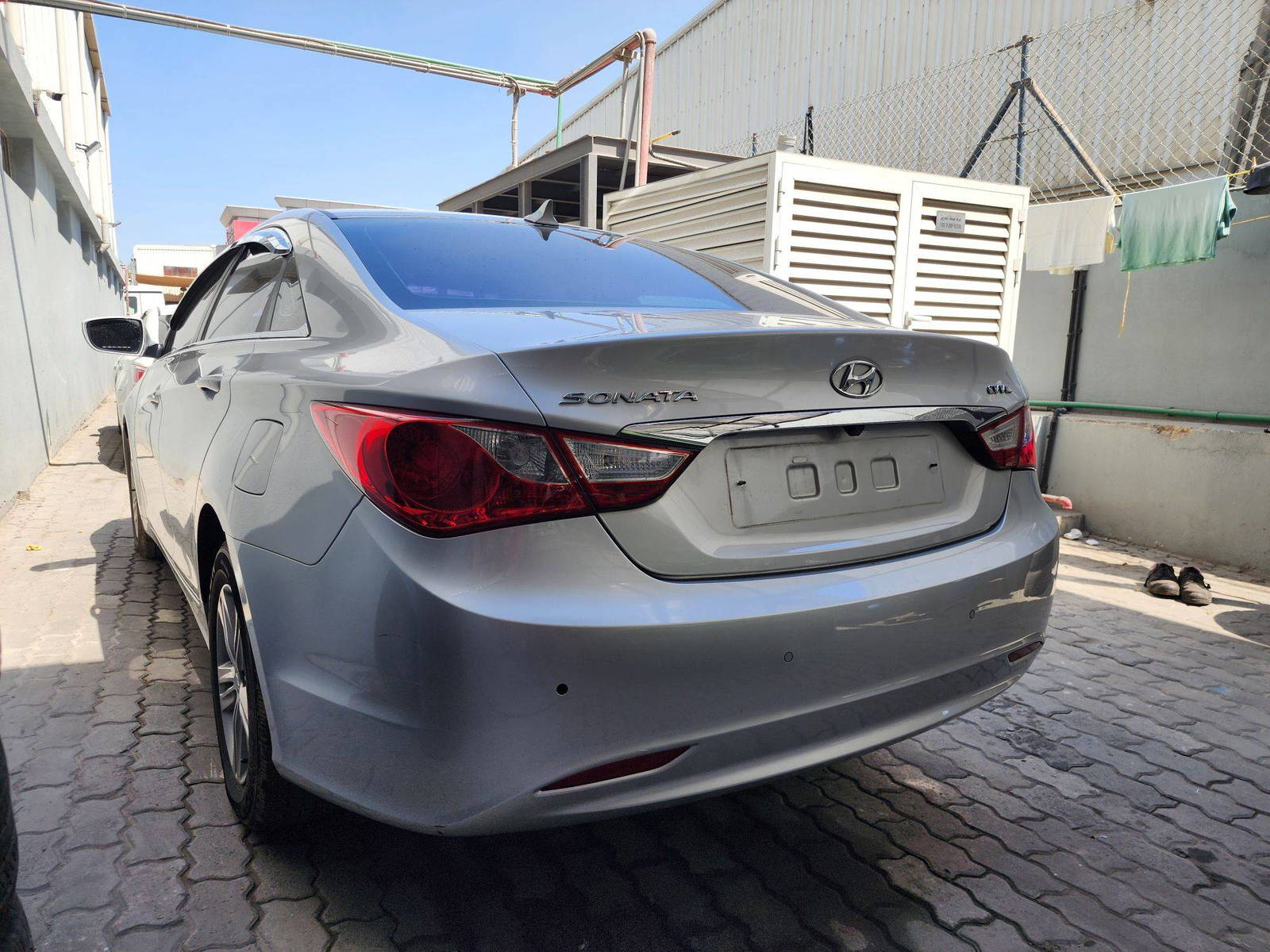2013 HYUNDAI SONATA — 174394 KM — Lot 500450 — Al Quoz - Marhaba Auctions Used Cars - Image 5