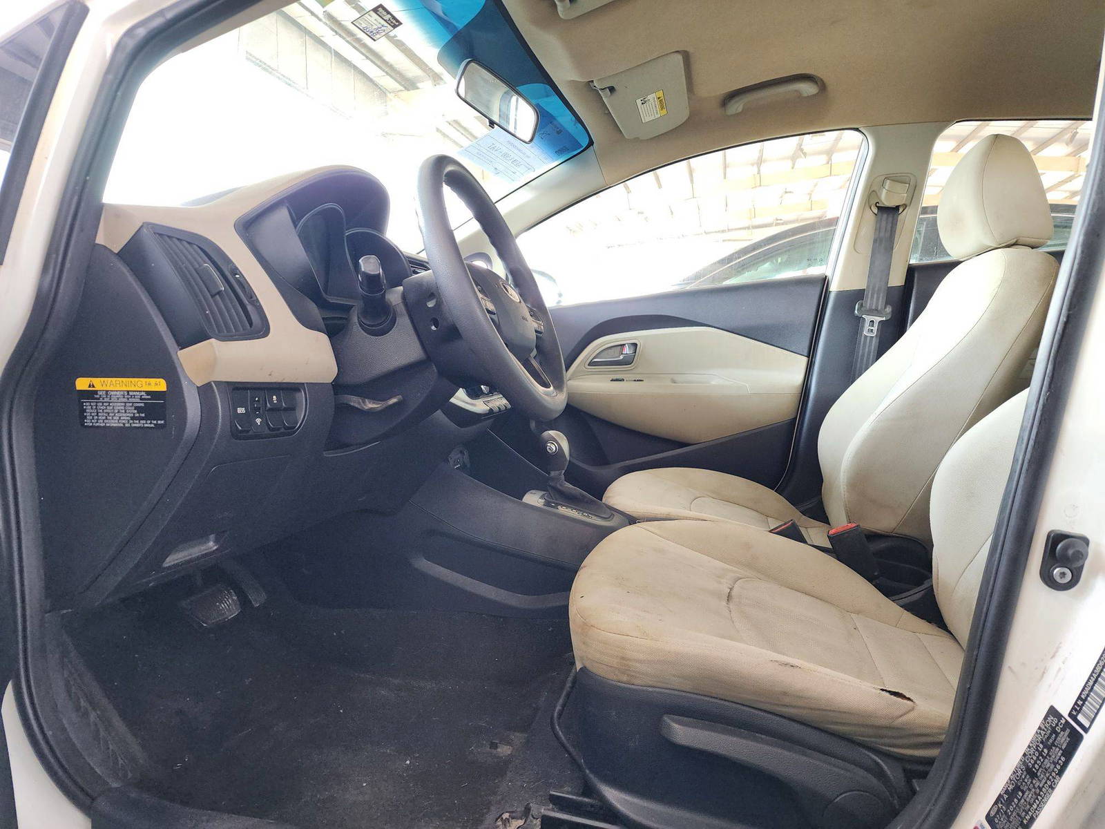 2013 KIA RIO — 155 951 Miles — Lot D6293636 — Souq - Marhaba Auctions Used Cars - Image 8