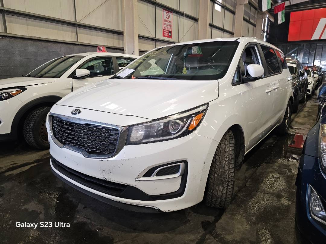 2019 KIA SEDONA — 193114 KM — Lot 12332908 — Souq - Marhaba Auctions Used Cars - Image 12