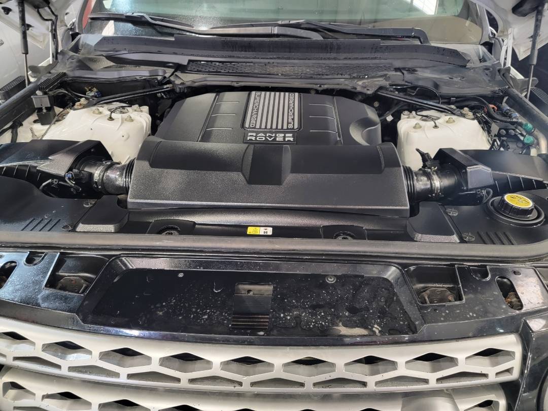 2014 LAND ROVER RANGE ROVER SPORT — 67265 Miles — Lot EA353003 — Main - Marhaba Auctions Used Cars - Image 12