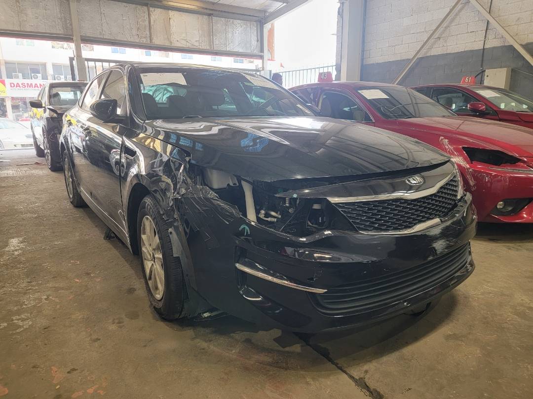 2018 KIA OPTIMA — 82754 Miles — Lot 39116403 — Main - Marhaba Auctions Used Cars - Image 4
