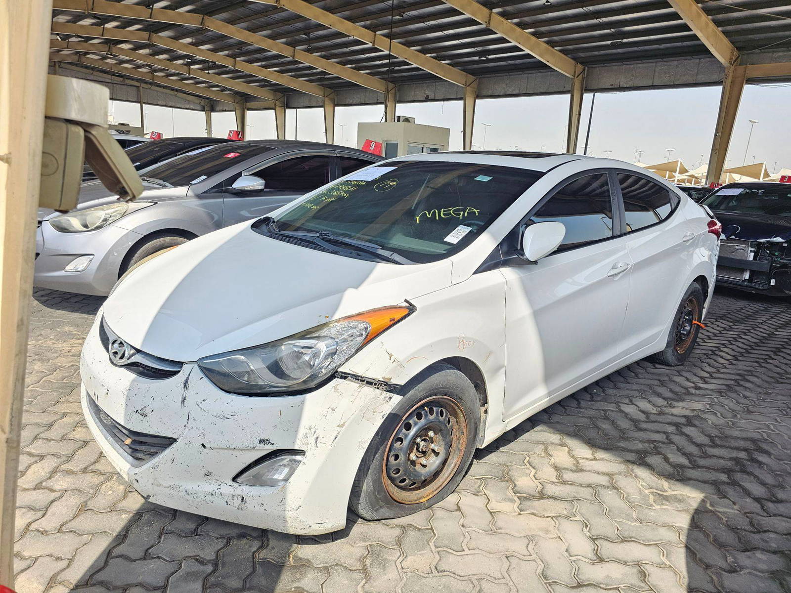 2013 HYUNDAI ELANTRA — 200236 KM — Lot 12240703 — Souq - Marhaba Auctions Used Cars - Image 3