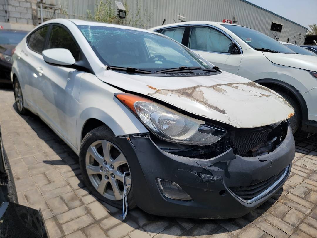 2013 HYUNDAI ELANTRA — 203996 KM — Lot 350917 — Ind. 12 - Marhaba Auctions Used Cars - Image 4