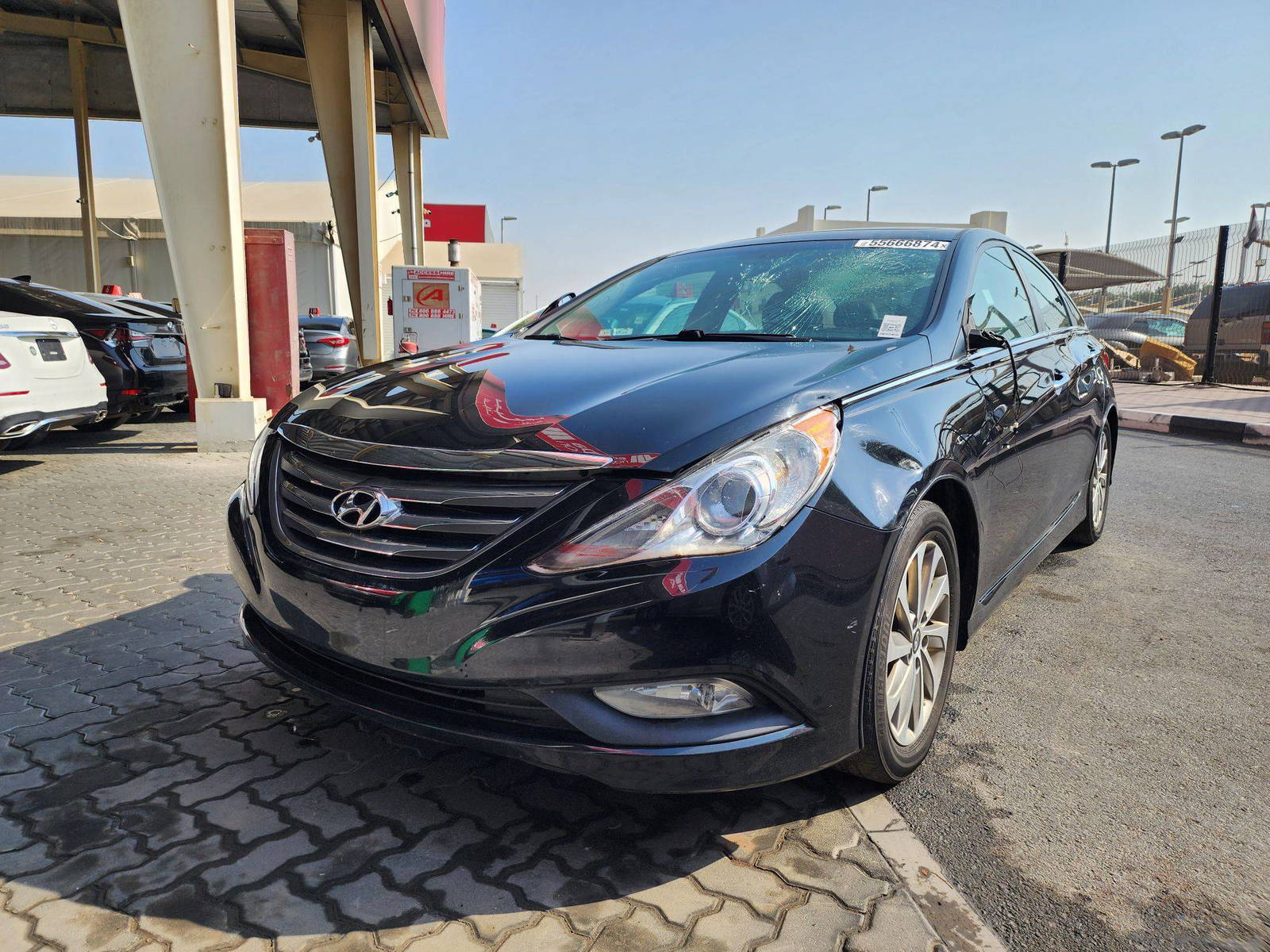 2014 HYUNDAI SONATA — 137017 Miles — Lot 55666874 — Souq - Marhaba Auctions Used Cars - Image 5