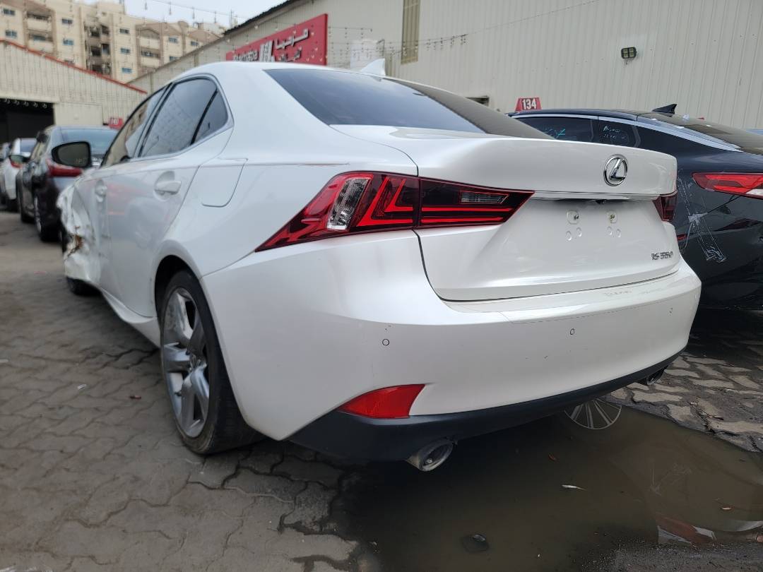 2016 LEXUS IS-350 — 92543 Miles — Lot 5024690 — Main - Marhaba Auctions Used Cars - Image 5