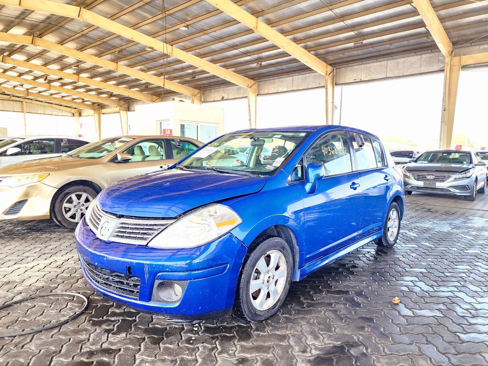 2008 NISSAN VERSA — 156200 Miles — Lot 40368352 — Souq - Marhaba Auctions Used Cars - Image 5