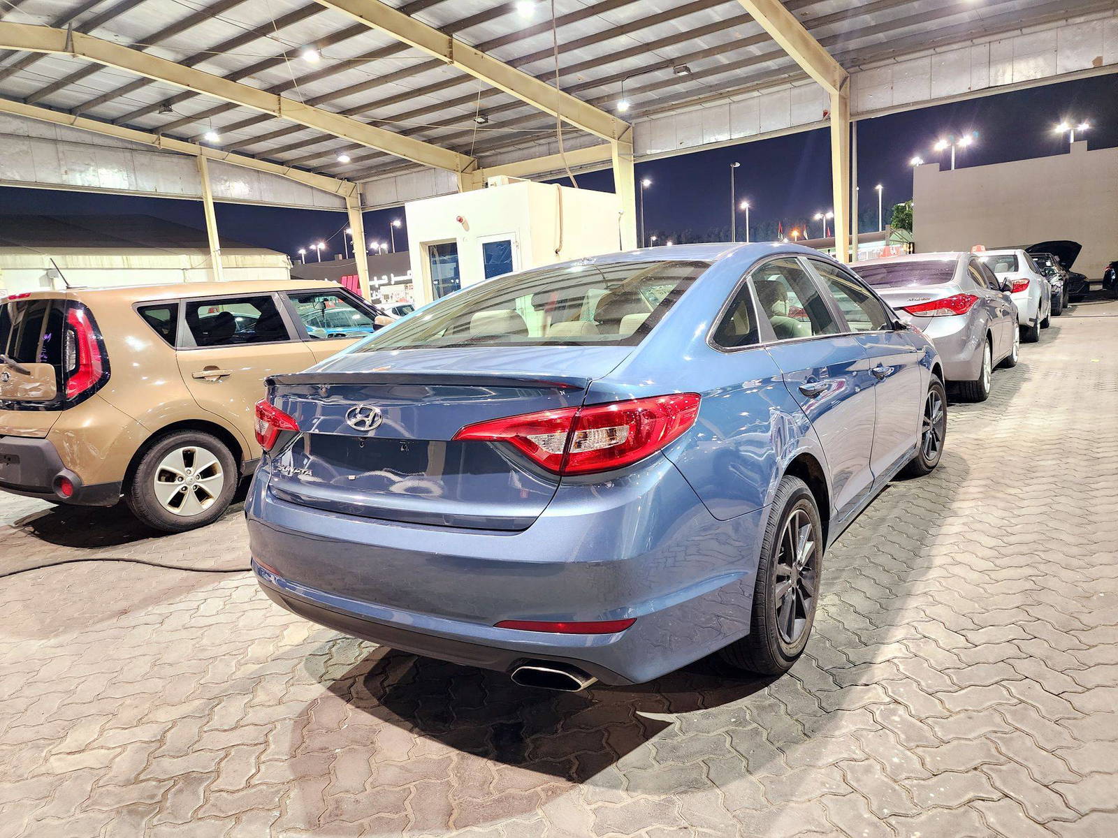 2017 HYUNDAI SONATA — 120533 Miles — Lot 40718816 — Souq - Marhaba Auctions Used Cars - Image 3