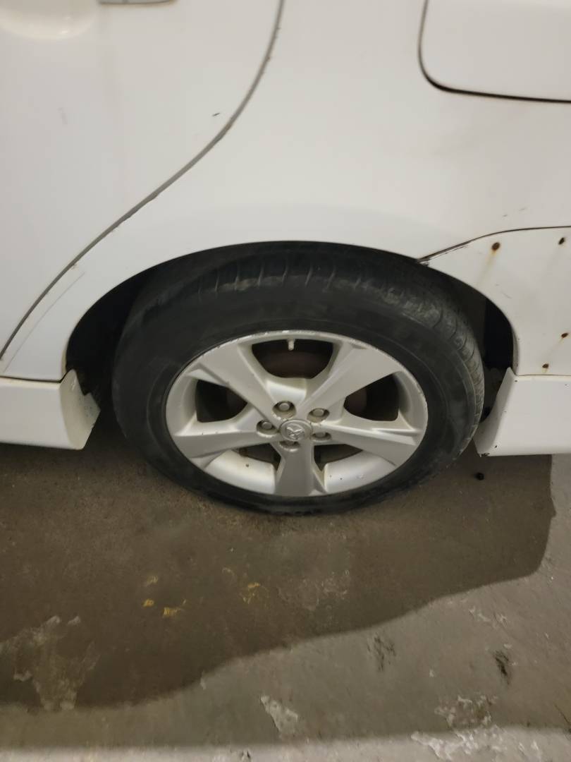 2013 TOYOTA COROLLA — 232544 Miles — Lot E0DC043063 — Main - Marhaba Auctions Used Cars - Image 6