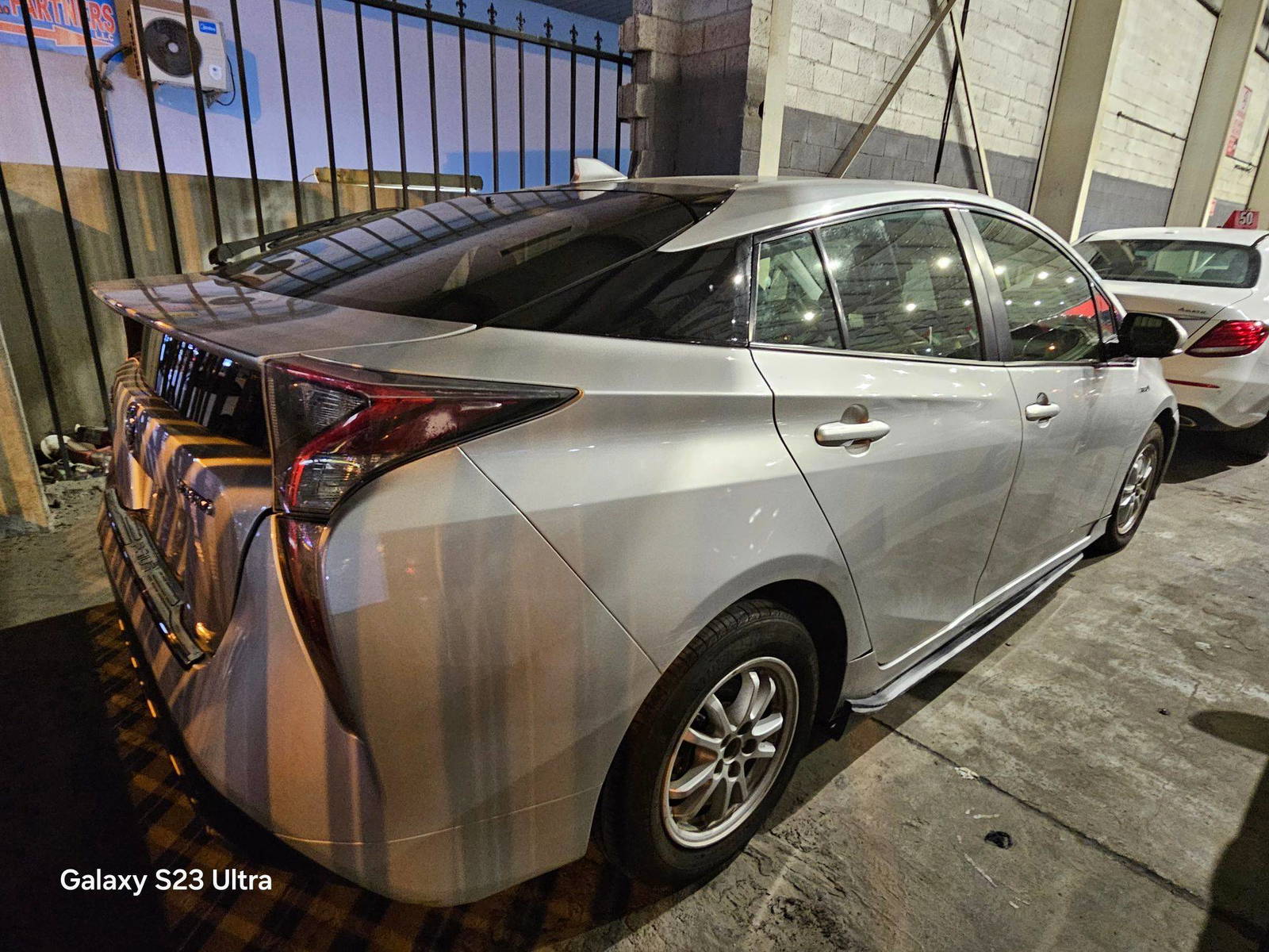 TOYOTA PRIUS 2017 - Marhaba Auction Used Cars - Image 4