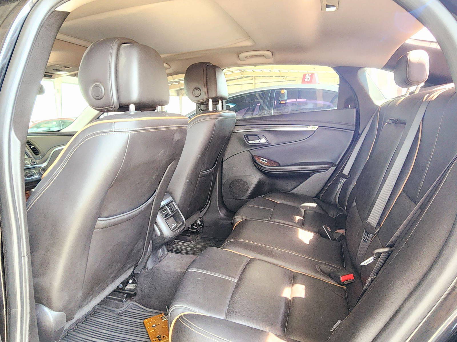 2014 CHEVROLET IMPALA — 288078 KM — Lot U141599 — Main - Marhaba Auctions Used Cars - Image 6