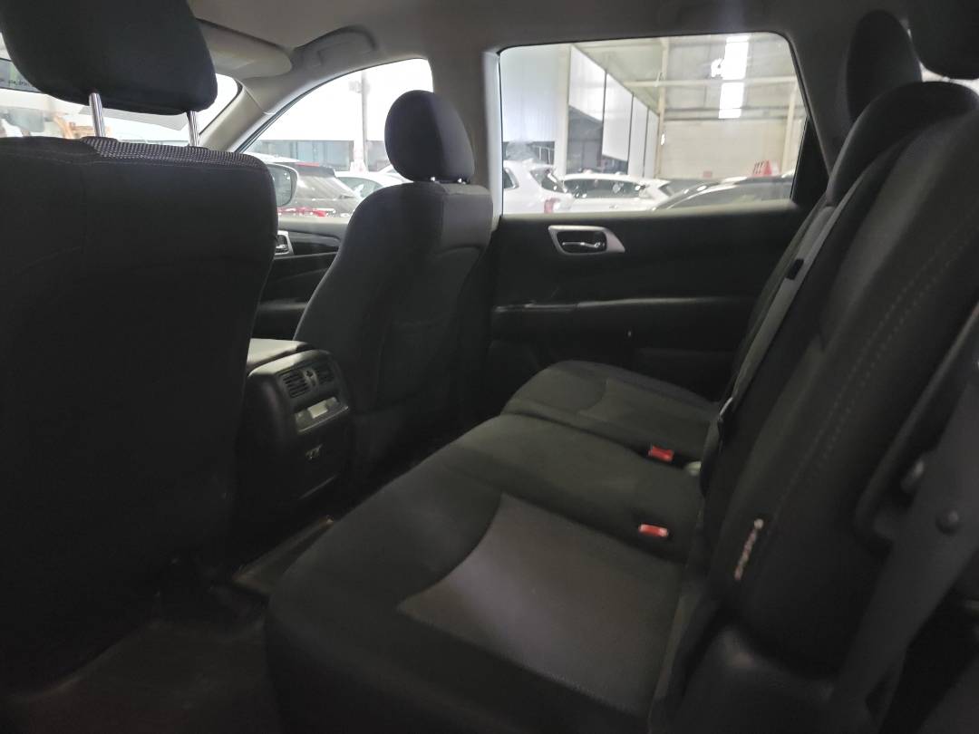 2019 NISSAN PATHFINDER — 190402 Miles — Lot 48046895 — Main - Marhaba Auctions Used Cars - Image 6