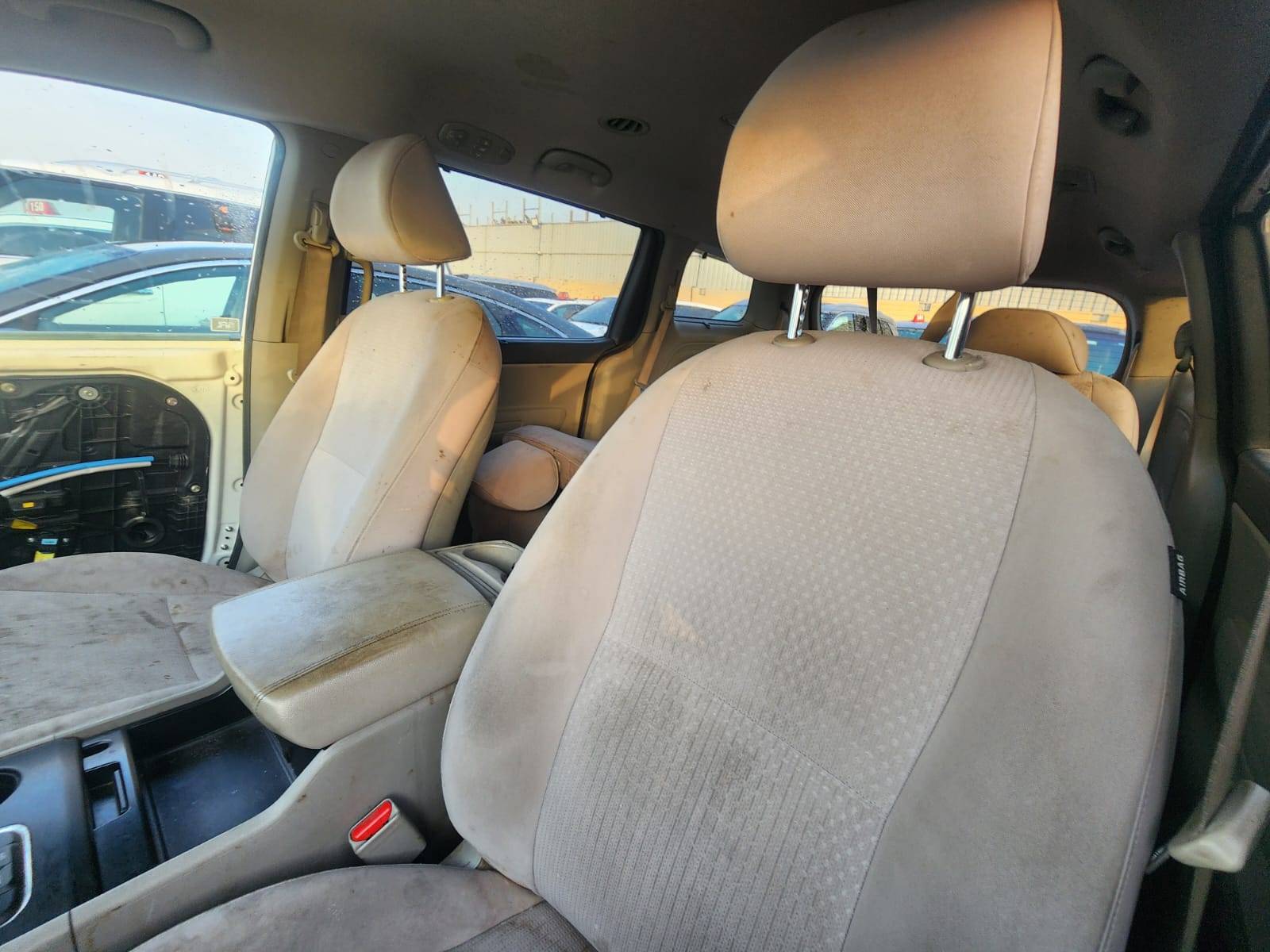 KIA SEDONA 2016 - Marhaba Auction Used Cars - Image 7