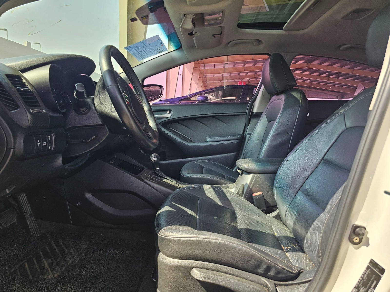 2014 KIA K3 — 108355 KM — Lot 164037 — Souq - Marhaba Auctions Used Cars - Image 9