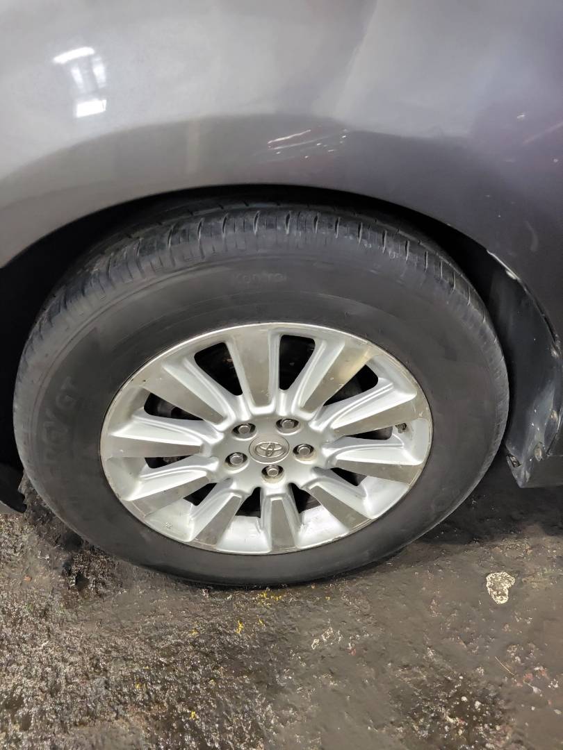 2012 TOYOTA SIENNA — 226332 Miles — Lot S033626 — Main - Marhaba Auctions Used Cars - Image 10