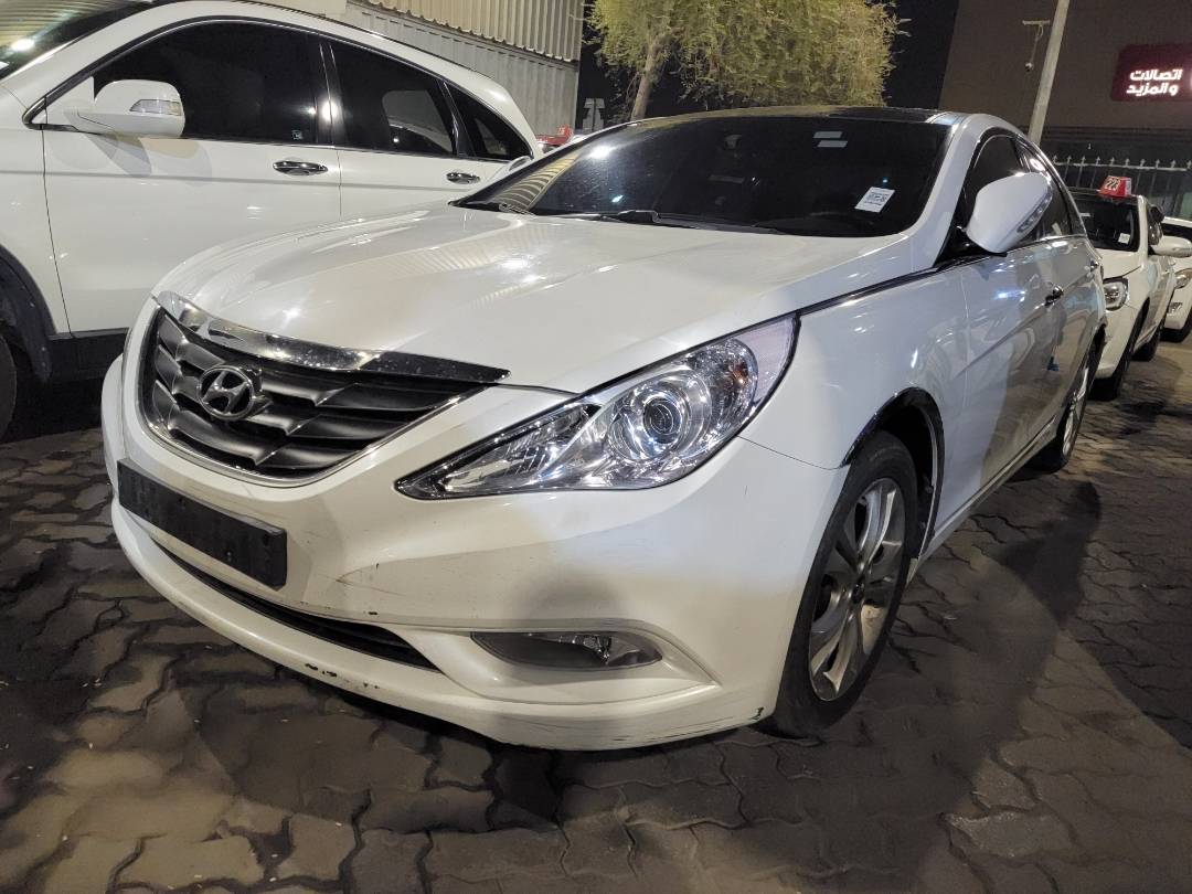 2010 HYUNDAI SONATA — 81590 KM — Lot 076502 — Main - Marhaba Auctions Used Cars - Image 5