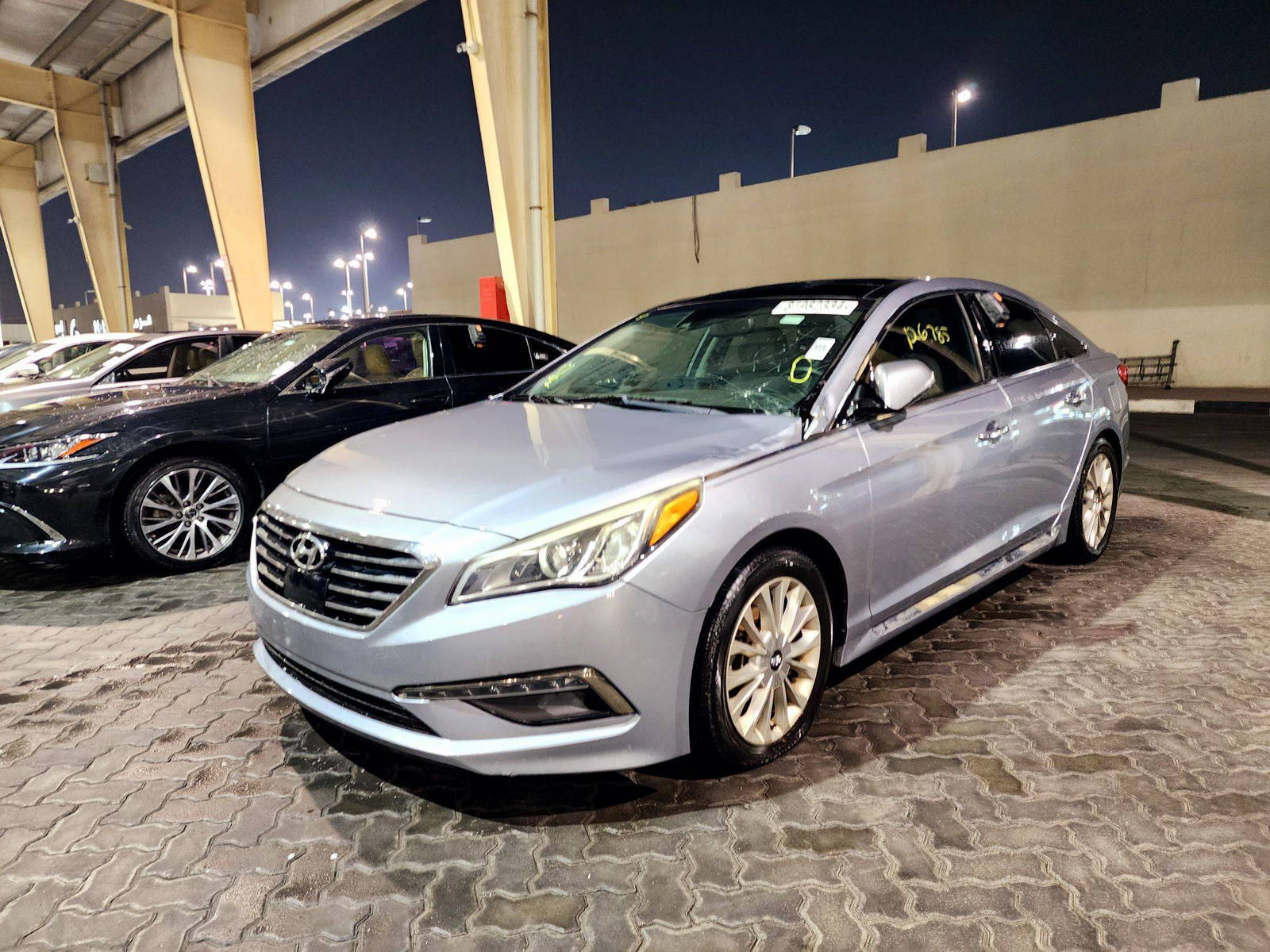 2015 HYUNDAI SONATA — 126785 Miles — Lot 81982334 — Souq - Marhaba Auctions Used Cars - Image 5